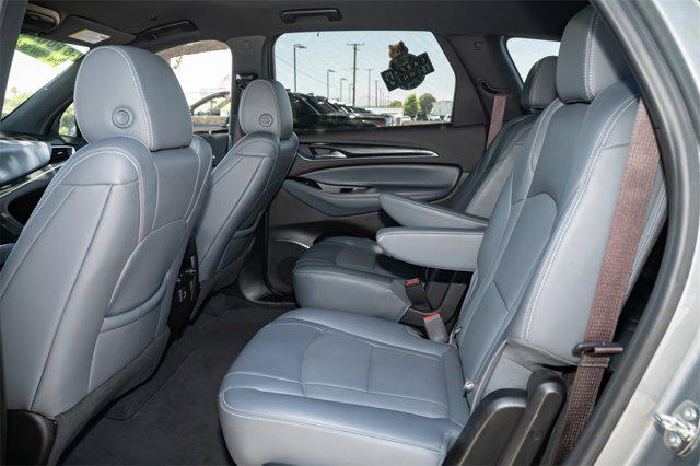 2024 Buick Enclave Essence FWD