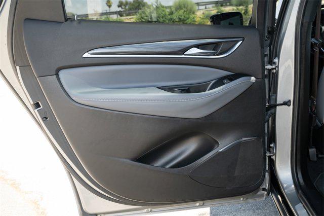2024 Buick Enclave Essence FWD