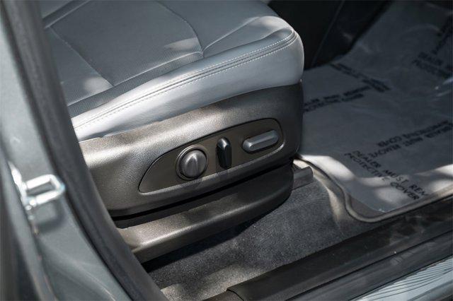 2024 Buick Enclave Essence FWD