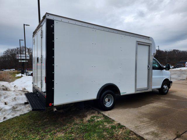 2021 Chevrolet Express Cutaway Work Van 2021 Chevrolet Express Cutaway Work Van