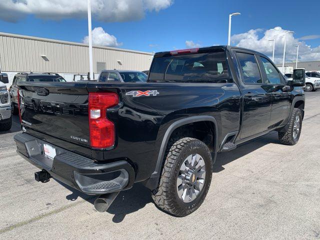 2024 Chevrolet Silverado 2500HD 4WD Crew Cab Standard Bed Custom