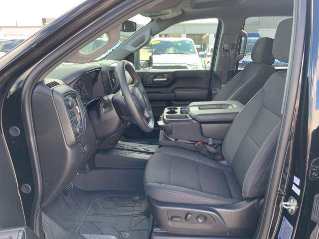 2024 Chevrolet Silverado 2500HD 4WD Crew Cab Standard Bed Custom
