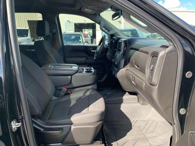 2024 Chevrolet Silverado 2500HD 4WD Crew Cab Standard Bed Custom