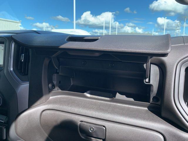 2024 Chevrolet Silverado 2500HD 4WD Crew Cab Standard Bed Custom