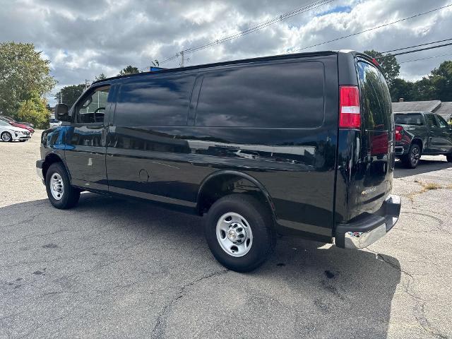 2025 Chevrolet Express Cargo Van RWD 2500 Regular Wheelbase WT