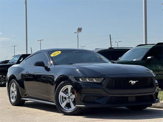 2024 Ford Mustang EcoBoost Fastback 2024 Ford Mustang EcoBoost Fastback