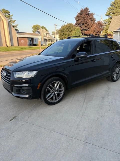 2017 Audi Q7 3.0T Premium 2017 Audi Q7 3.0T Premium