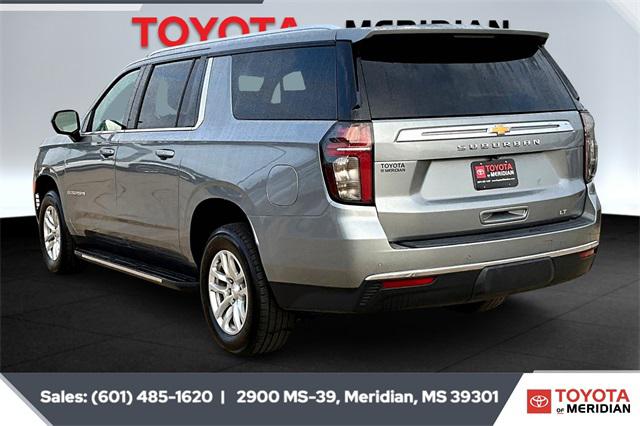 2023 Chevrolet Suburban 2WD LT