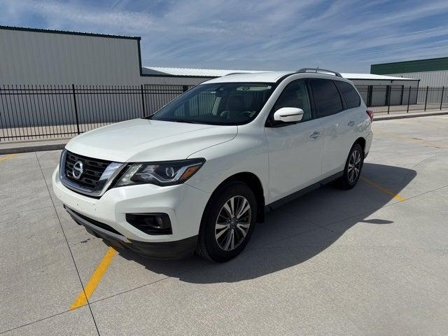 2017 Nissan Pathfinder SL 2017 Nissan Pathfinder SL