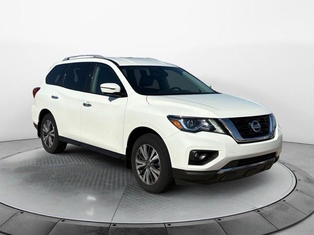 2017 Nissan Pathfinder SL 2017 Nissan Pathfinder SL