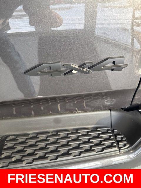 2025 Ram 1500 Tradesman Crew Cab 4x4 57 Box