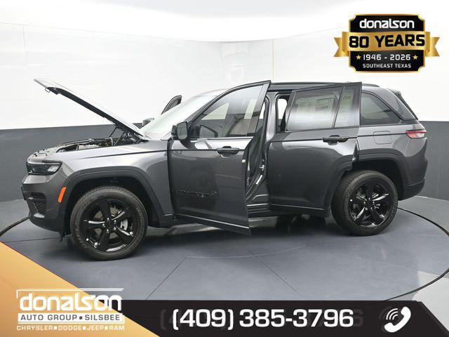 2025 Jeep Grand Cherokee Altitude X 4x2
