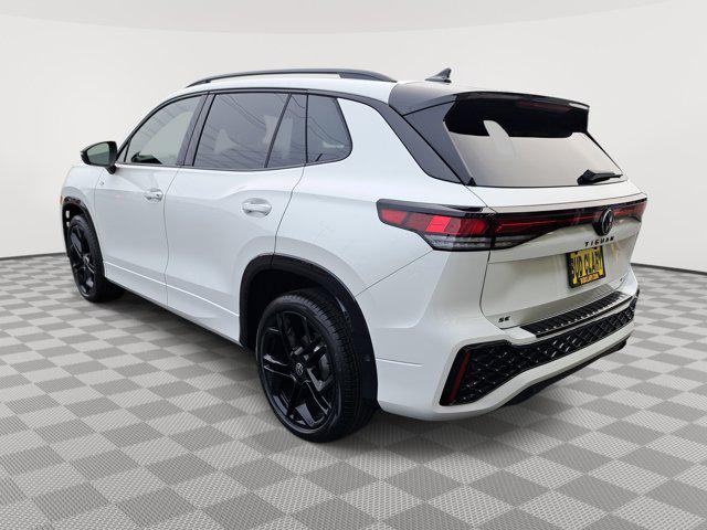 2025 Volkswagen Tiguan 2.0T SE R-Line Black