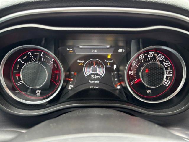 2016 Dodge Challenger R/T Shaker