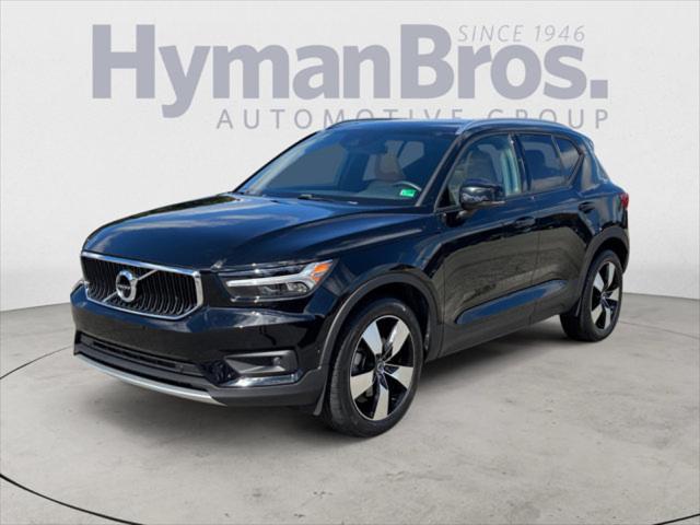 2019 Volvo XC40 T5 Momentum