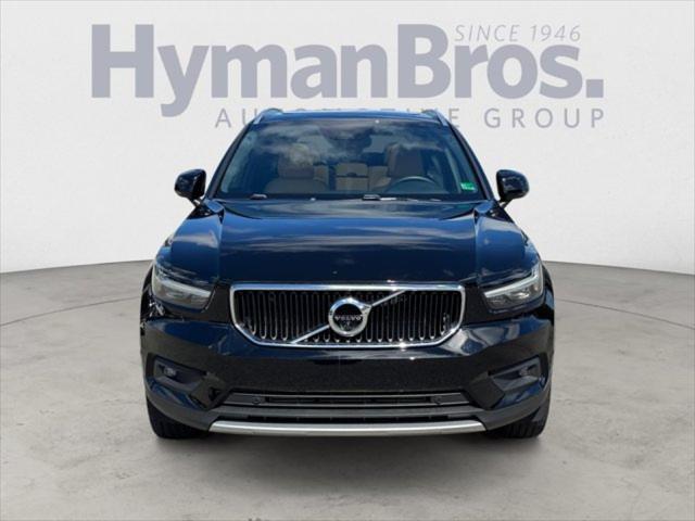 2019 Volvo XC40 T5 Momentum
