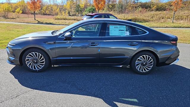 2026 Hyundai Sonata Hybrid SEL