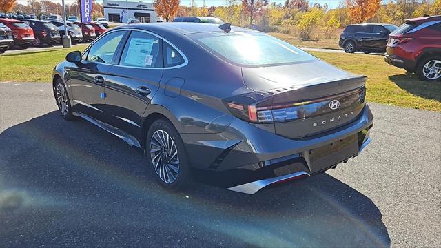 2026 Hyundai Sonata Hybrid SEL