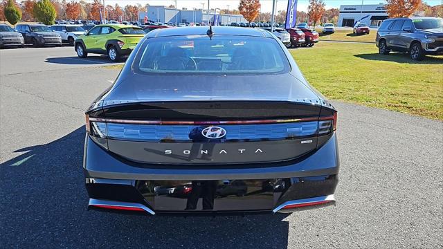 2026 Hyundai Sonata Hybrid SEL