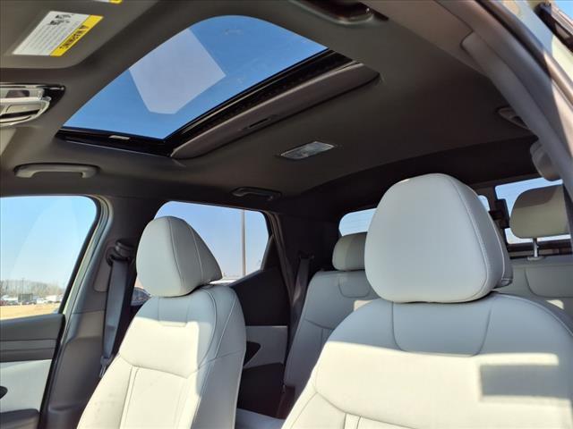 2025 Hyundai Santa Cruz SEL Activity
