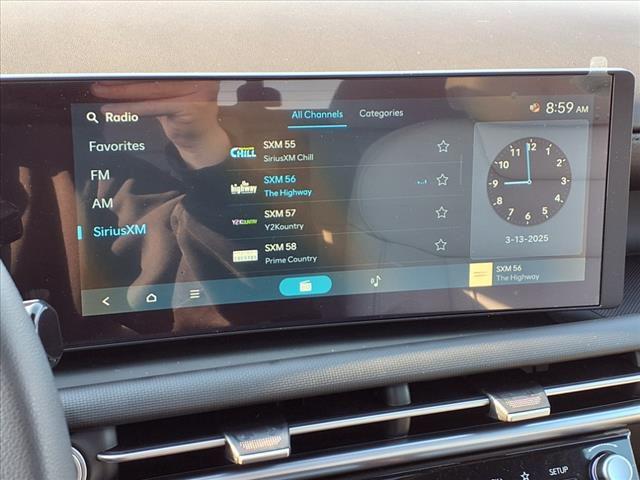 2025 Hyundai Santa Cruz SEL Activity