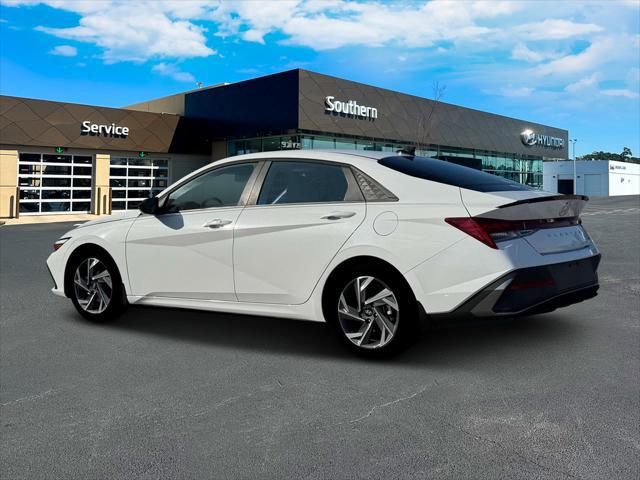 2025 Hyundai Elantra Hybrid SEL Sport