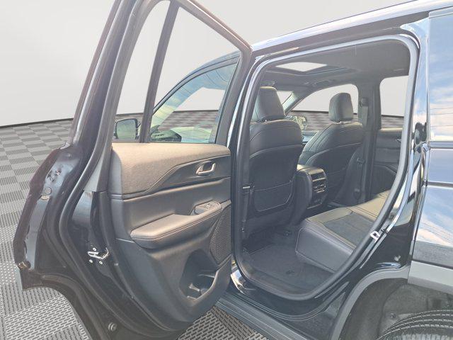 2025 Jeep Grand Cherokee Altitude X 4x4