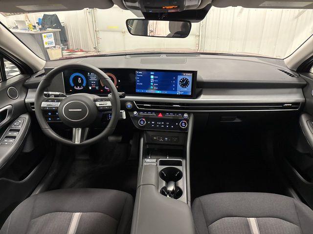 2025 Hyundai Sonata Hybrid SEL