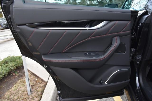 2024 Maserati Levante GT Ultima
