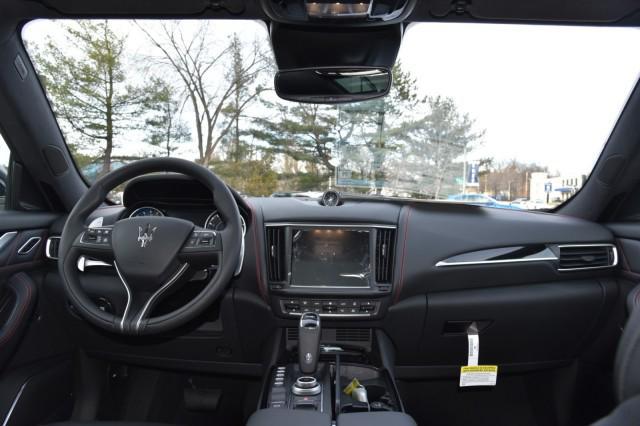 2024 Maserati Levante GT Ultima