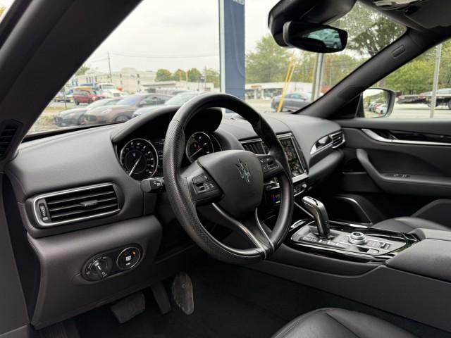 2022 Maserati Levante Modena
