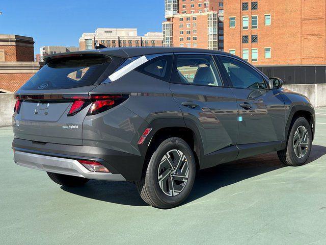 2026 Hyundai Tucson Hybrid Blue SE