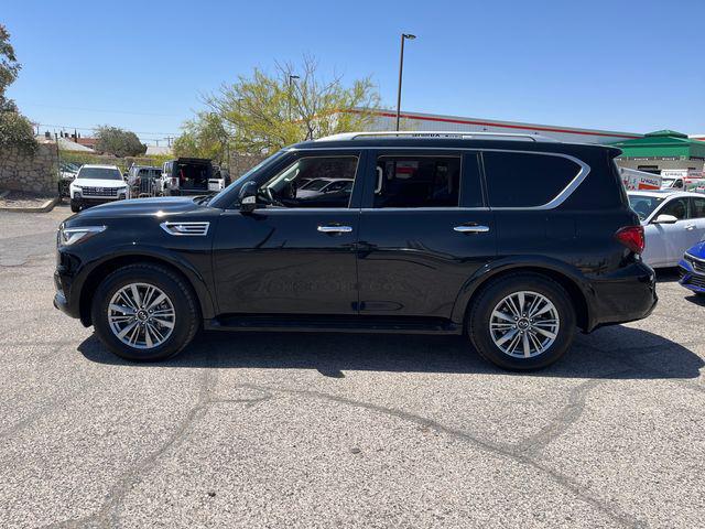 2022 INFINITI QX80 LUXE