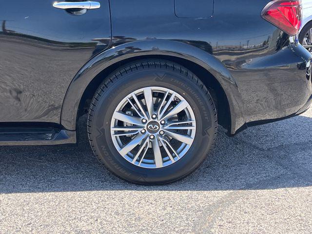 2022 INFINITI QX80 LUXE