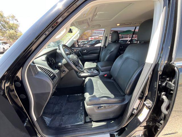 2022 INFINITI QX80 LUXE