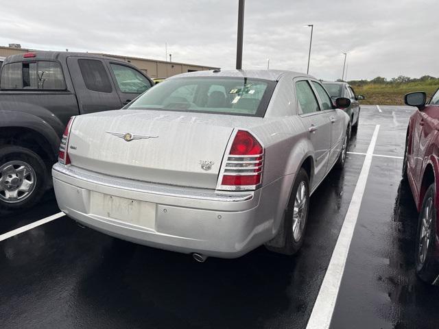 2007 Chrysler 300 Base