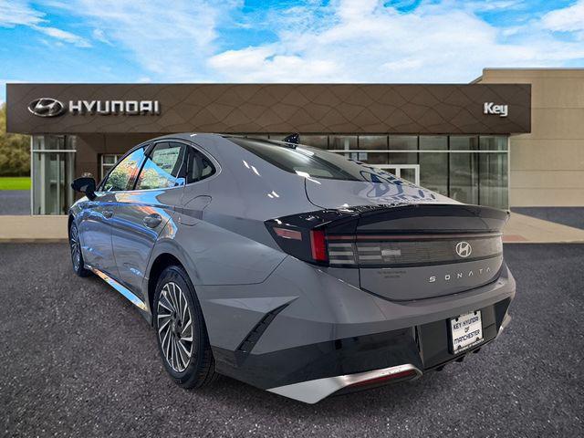 2026 Hyundai Sonata Hybrid SEL