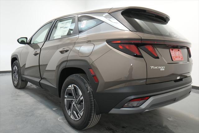 2026 Hyundai Tucson Hybrid Blue SE