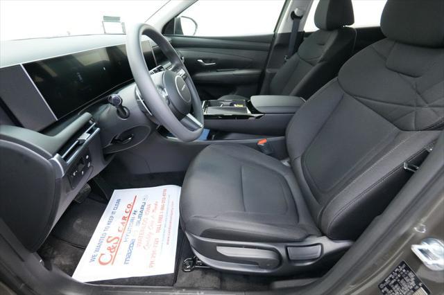 2026 Hyundai Tucson Hybrid Blue SE