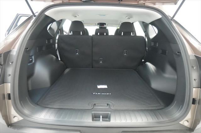 2026 Hyundai Tucson Hybrid Blue SE