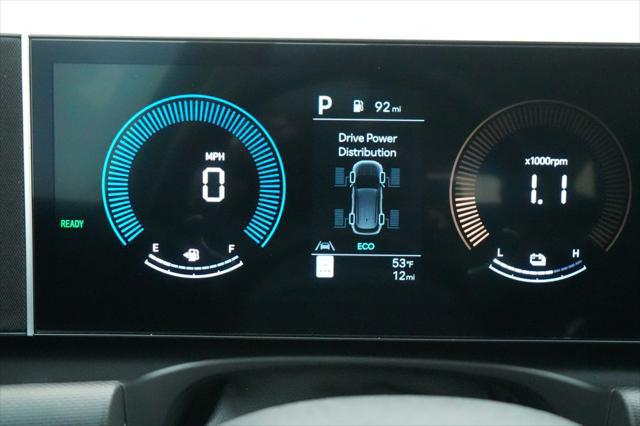 2026 Hyundai Tucson Hybrid Blue SE
