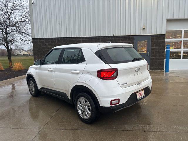 2026 Hyundai Venue SE