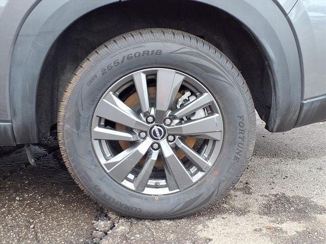 2024 Nissan Pathfinder SV 4WD