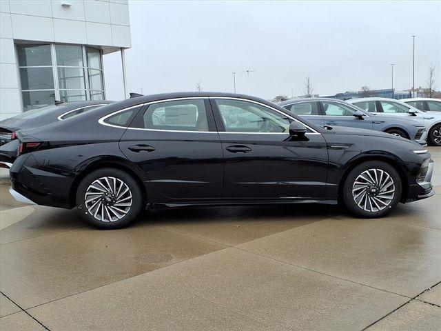 2026 Hyundai Sonata Hybrid Limited