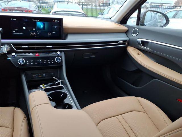 2026 Hyundai Sonata Hybrid Limited