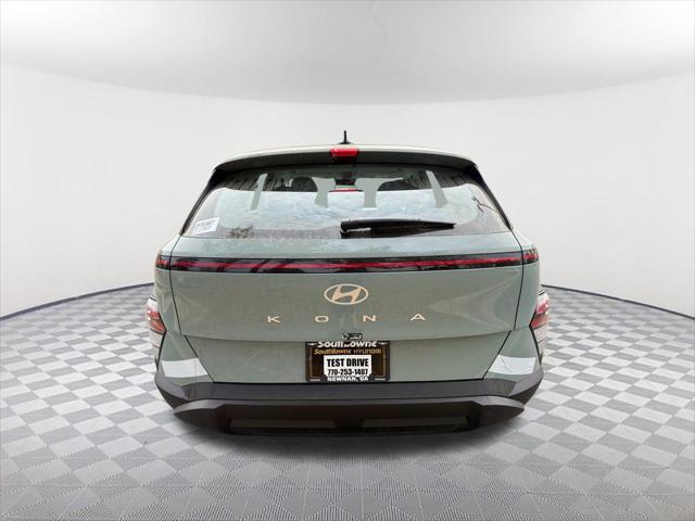 2026 Hyundai Kona SE