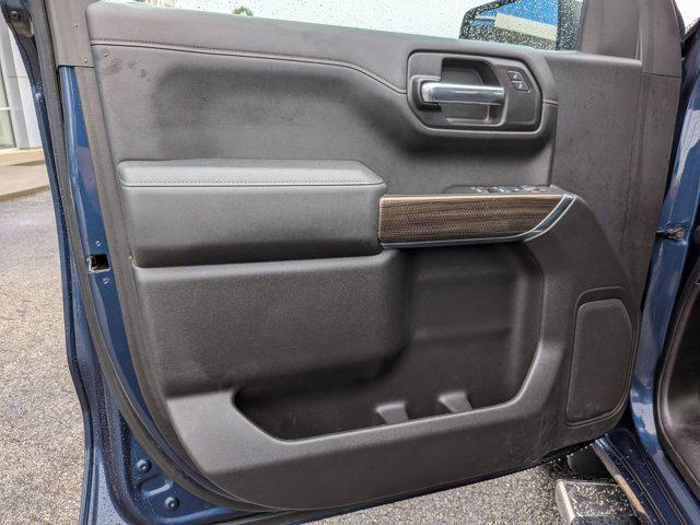 2020 Chevrolet Silverado 1500 4WD Crew Cab Short Bed LT