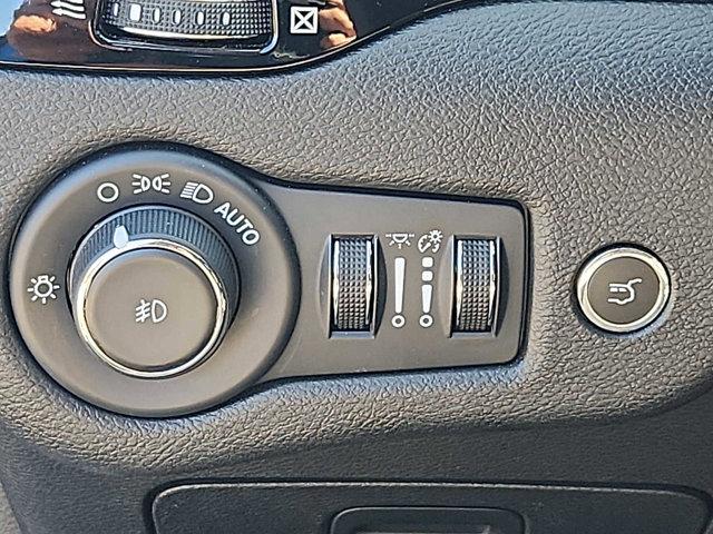 2023 Jeep Cherokee Altitude Lux 4x4