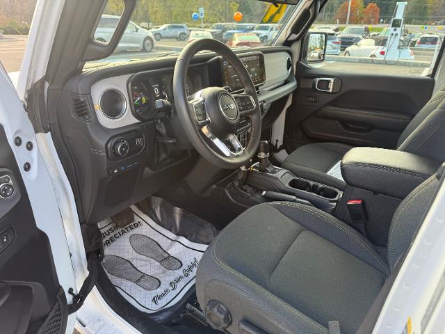 2024 Jeep Wrangler 4xe Sahara 4xe