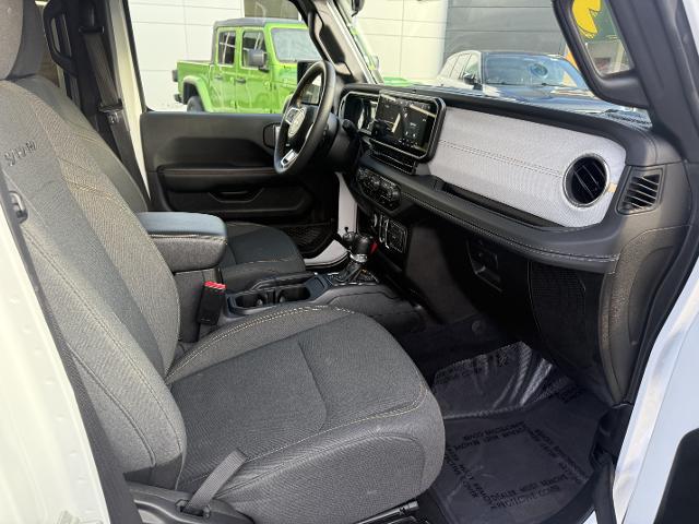 2024 Jeep Wrangler 4xe Sahara 4xe